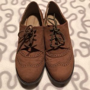 Adrienne Vitadini Shoes 7 1/2, ladies wingtip